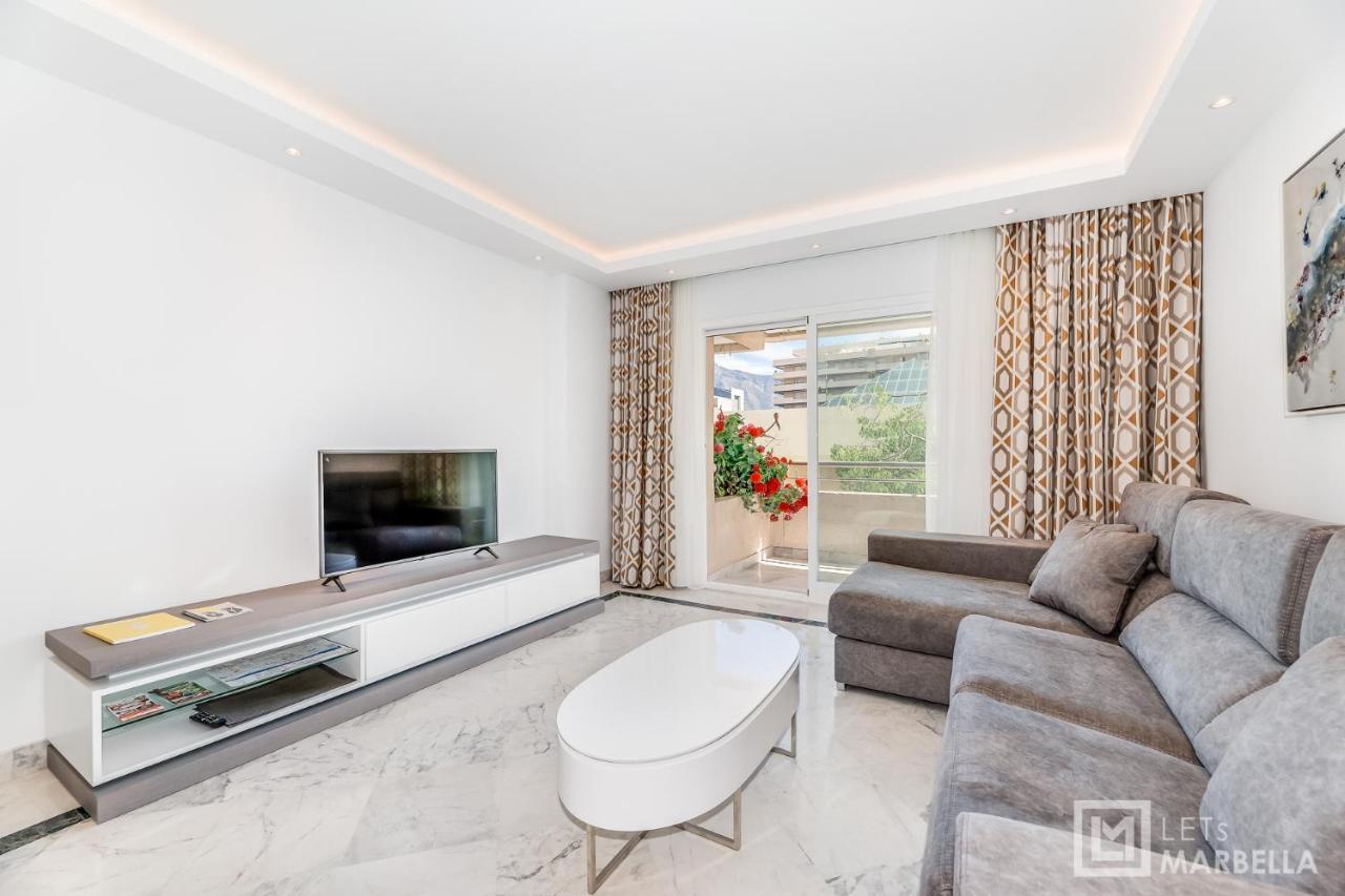 LetsMarbella - NEW 2BR APARTMENT IN PUERTO BANUS - POOL&PARKING Exterior foto